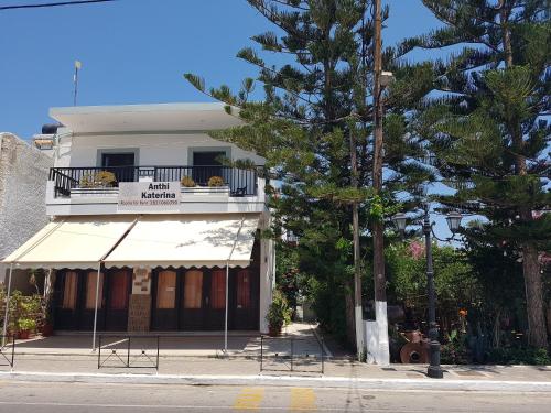  Anthi Katerina Rooms in Platanias