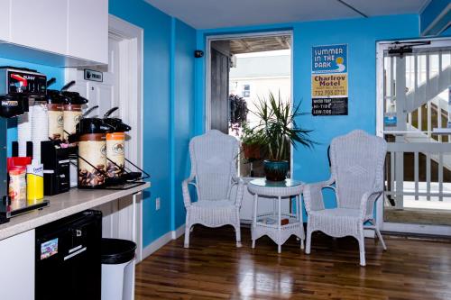 查尔洛汽车旅馆