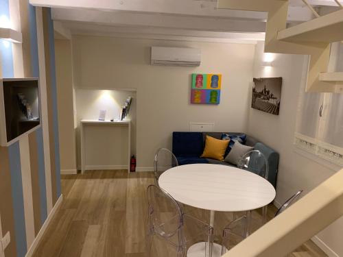  SOAVE HOUSE ALLE VIGNE-1-Luxury stay in Soave