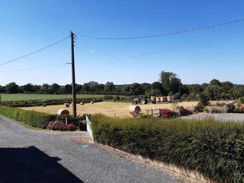 Dārzs, Le Douitel in Cerisy-la-Salle