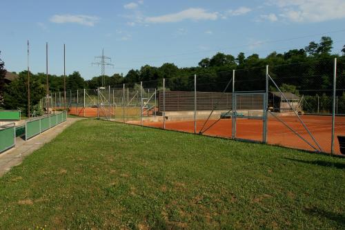 Tennis- und Freizeitzentrum Neudörfl