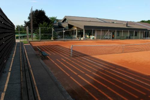 Tennis- und Freizeitzentrum Neudörfl