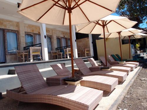 Galang Kangin Bungalows Room Type - Standard Twin Room with Sea View Galang Kangin Bungalows Room Type - Standard Twin Room with Sea View