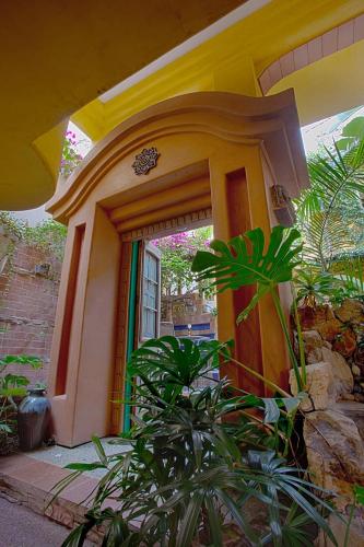 Secret Garden Inn in San Diego, USA