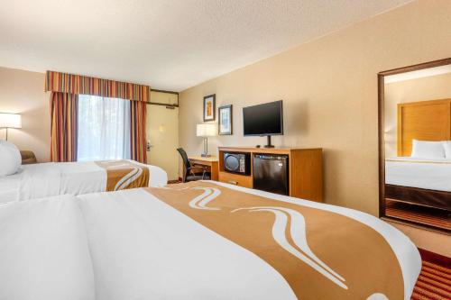 Quality Inn Exit 4 – Clarksville, TN