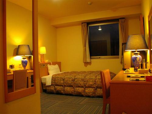 Riverside Hotel Gojo