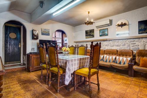 Fasilitas, Villa Donkovic in Kotor