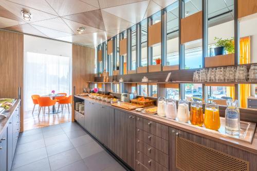 Restaurant, Hotel Sophia by Tartuhotels in Tartu