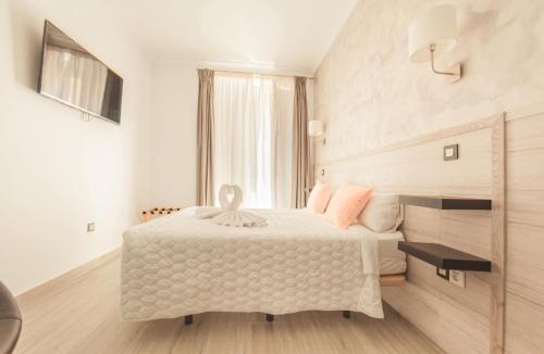 Hostal Pio Centro - image 13