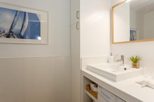 Casa Ros-PLAYA free parking by Cadiz4Rentals