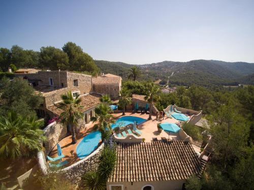 Casa Granada at Masia Nur Sitges, with private pool and adults only