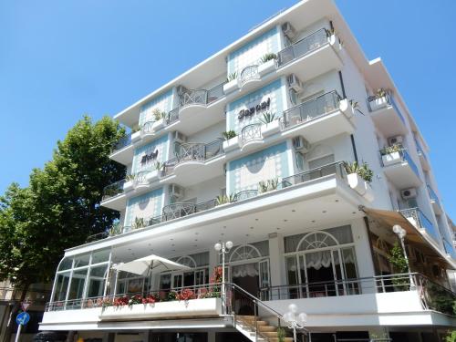 Hotel Saponi - image 14