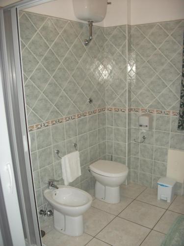 Hotel La Grotte - image 2