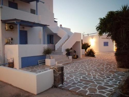  Villa Kelly Apartments in Naxos Chora