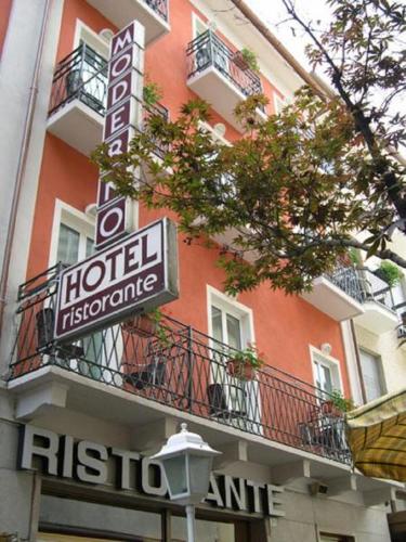 Hotel Moderno - main image
