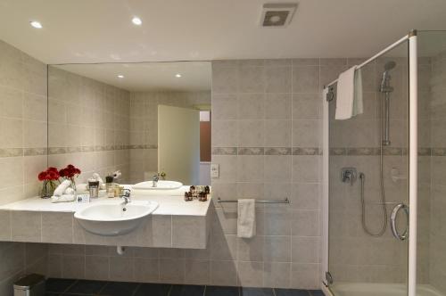 Manata Homestead & Lodge Manata Homestead & Lodge