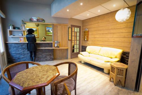 hotel les edelweiss - image 4