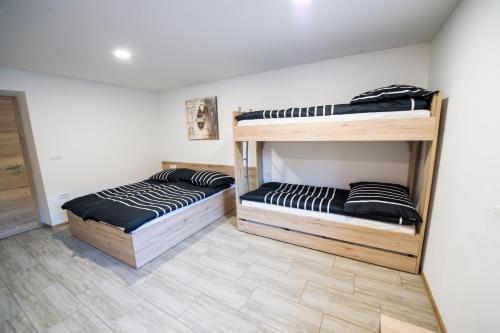 Guesthouse Urša - image 13