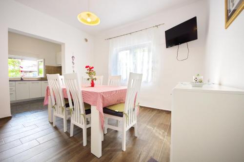 Holiday Home Pavlovi Dvori