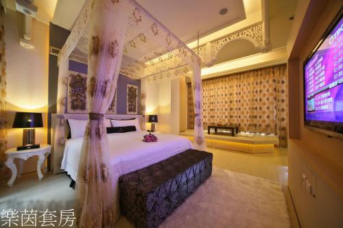 Doule Motel – Taichung, KY