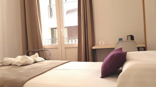 Hostal La Palmera Barcelona