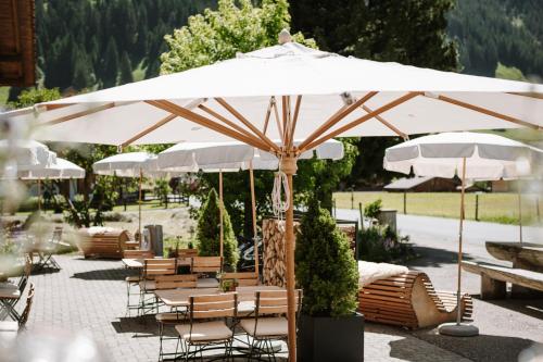 Wildstrubel Lodge - image 2