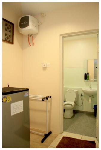 Two-Bedroom Apartment image 6