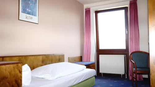 Entrée Hotel Glinde - image 8