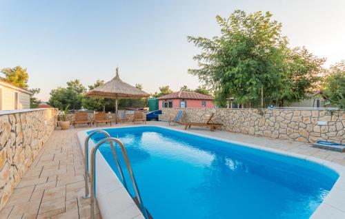 Camp Lana with pool 3
