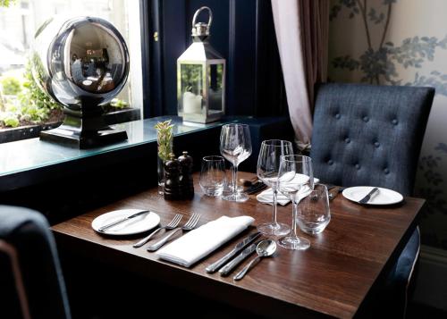 Restaurant, Nira Caledonia in Stockbridge