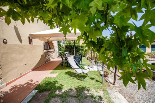 Iekārtas, Casetta Luna e Sole Giardino privato e vista Toscana in Montescudaio