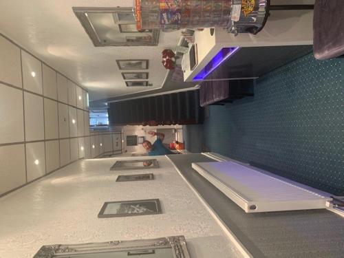 The Mornington Hotel - image 4