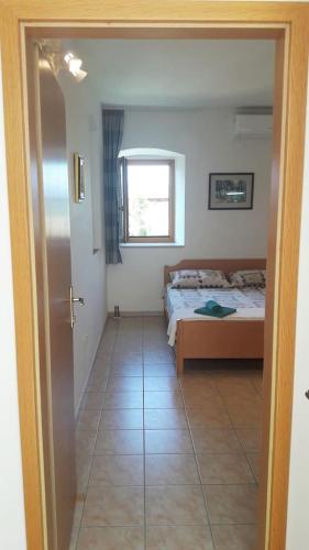 Studio Apartment Fiore in Vrisnik