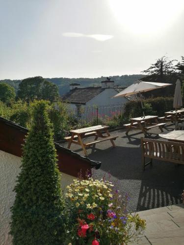 Exterior view, The Brown Horse Inn in Winster