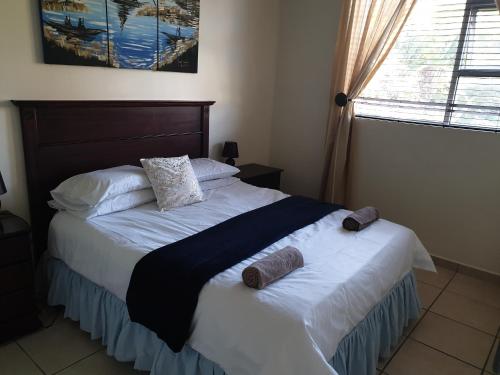 Uvongo Lucian Blue Flag Beach Apartment in Margate