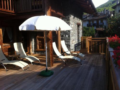 Tegevused, Les Trompeurs chez Odette in Cogne