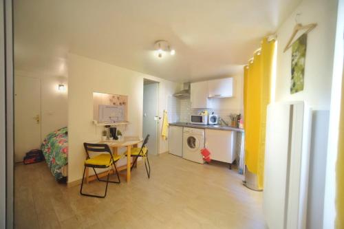 Charming Studio - heart of the city / Downtown