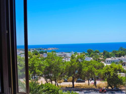  Blue Vision Luxury House in Pefki Rhodes
