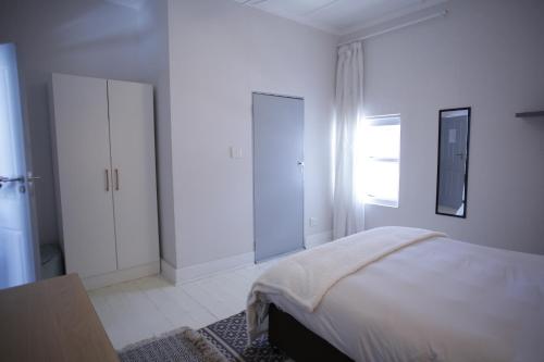 MOY Guesthouse & Backpackers Room Type - Budget Double Room