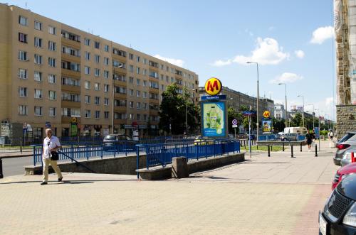 New Life Apartment next to Metro Station, Warsaw (photo 11)