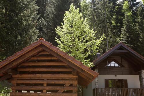 Gorska bajka - Jela, kuća za odmor i wellness