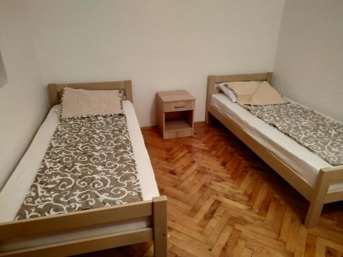 Vendégszoba, Rijeka Rezevici Apartment in Rijeka Rezevici