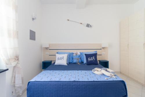 AQUAMARINE Relaxing Capri Suites - image 3