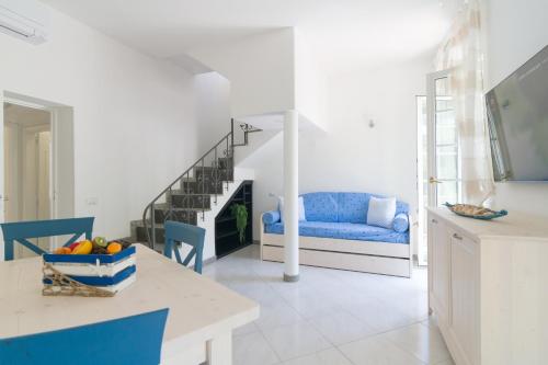 AQUAMARINE Relaxing Capri Suites - image 10