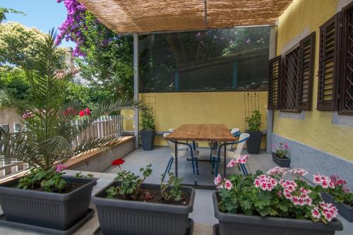 Létesítmények, Hostel Flora in Mali Lošinj