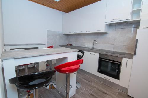 Konyha, Hostel Flora in Mali Lošinj