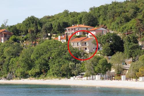 Apartments by the sea Medveja Opatija - 7719