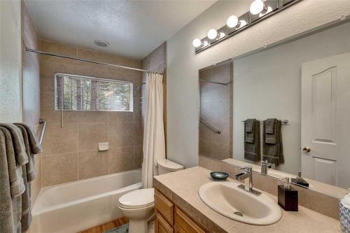 Panhandle House - image 4
