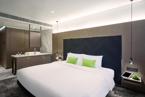 2 twin beds