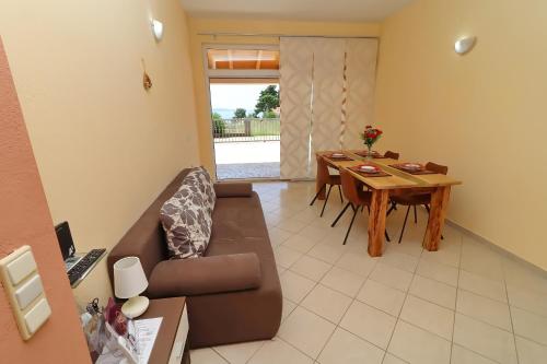 Apartments Villa Michele - image 2